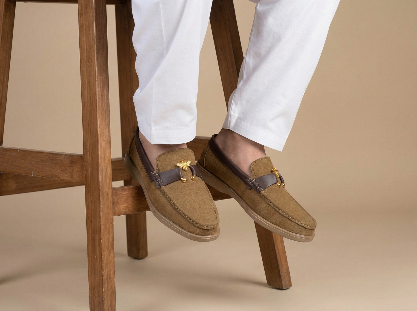 Stylish Man shoes Bee Bakal