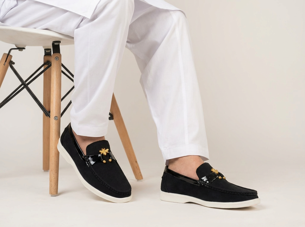 Stylish Man shoes Bee Bakal