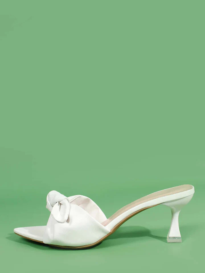 Pointed-Toe Bowknot Heel