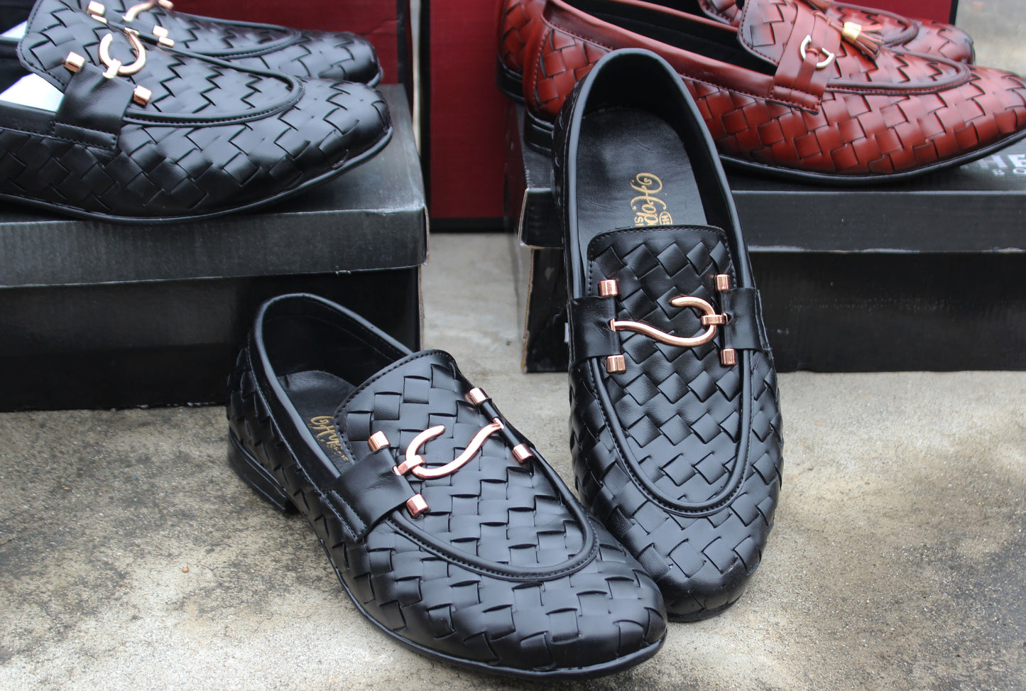 Valvetvibe Hand made Flexible shoes (L)