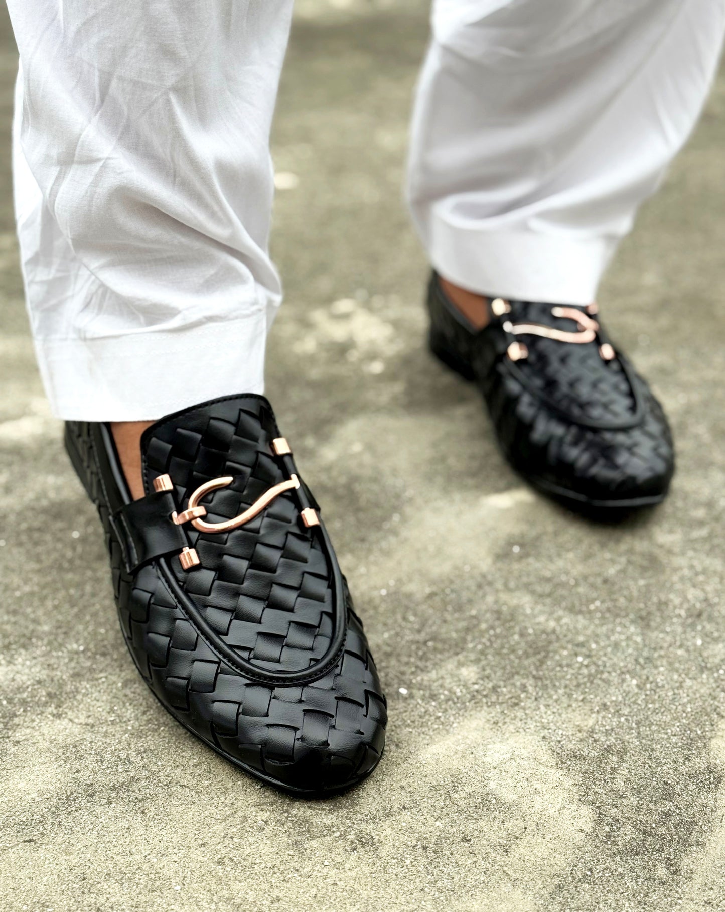 Valvetvibe Hand made Flexible shoes (L)