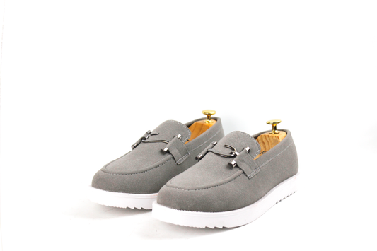 Hand Made Top Demanding Article