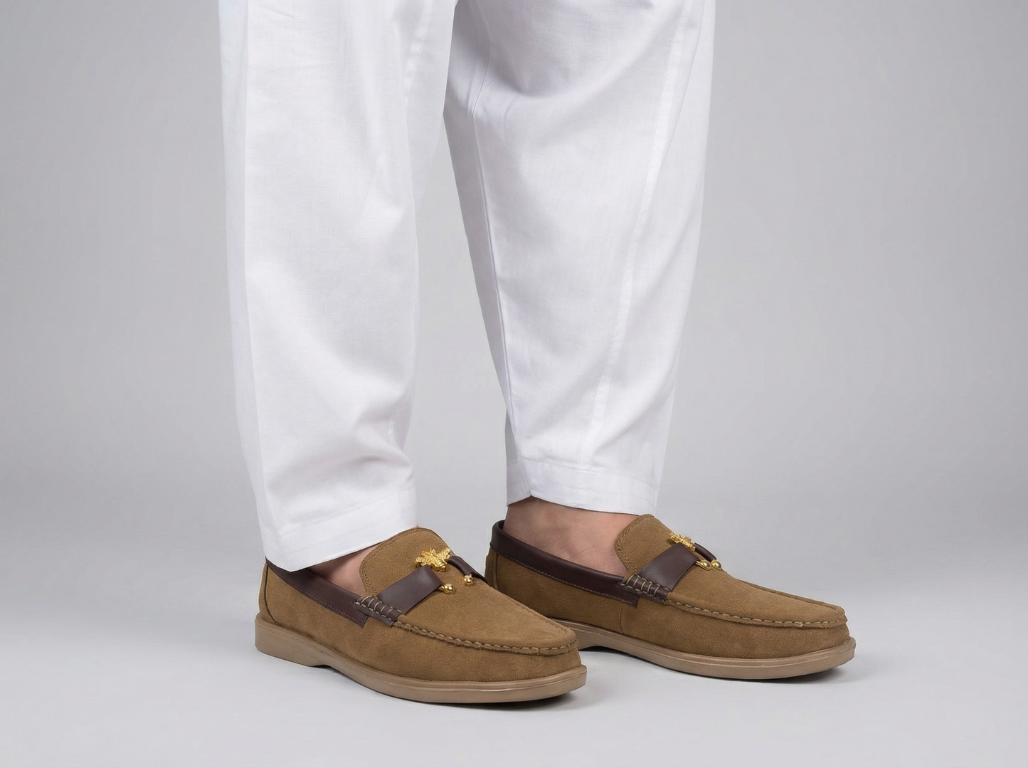 Stylish Man shoes Bee Bakal